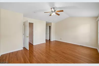 533 Coventry Dr, Nutley, NJ 07110 - Photo 19