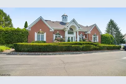 533 Coventry Dr, Nutley, NJ 07110 - Photo 35