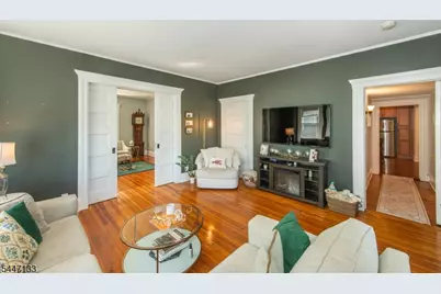 11 N Mountain Ave, Montclair Twp., NJ 07042 - Photo 11