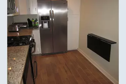 914 Oak St, Roselle, NJ 07203 - Photo 3