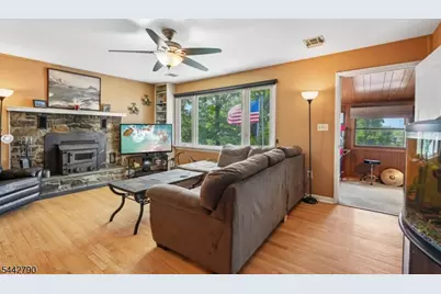 14 Bunnvale Rd, Lebanon Township, NJ 07830 - Photo 13