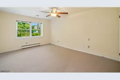 29 Coachlight Dr, Chatham Township, NJ 07928 - Photo 17