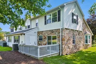 29 Coachlight Dr, Chatham Township, NJ 07928 - Photo 25