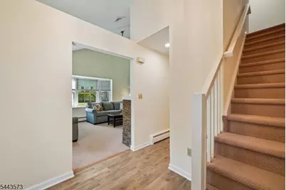 29 Coachlight Dr, Chatham Township, NJ 07928 - Photo 3