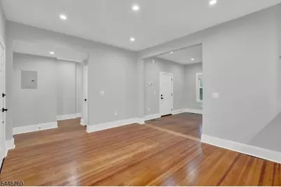 1 Lenox Place #A, Maplewood, NJ 07040 - Photo 9