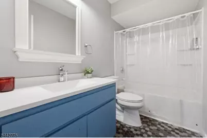77 Overlook Dr, Union Township, NJ 08809 - Photo 21