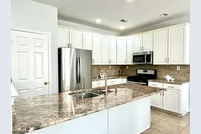 197 Patriot Hill Dr, Bernards Township, NJ 07920 - Photo 11