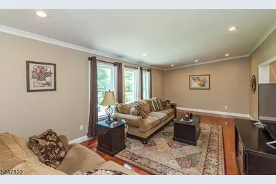 48 Green Ln, Randolph Township, NJ 07869 - Photo 3