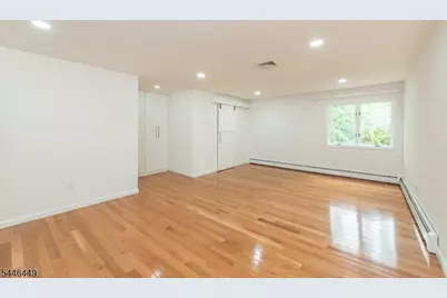 19 Matthew Rd, Wayne, NJ 07470 - Photo 17
