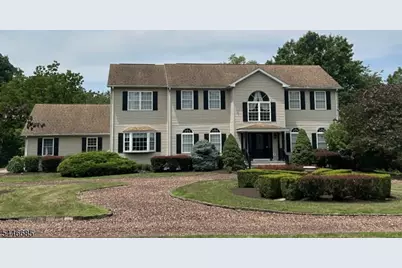 32 Coddington Rd, Readington, NJ 08889 - Photo 3