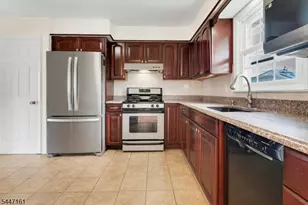 2726 Alice Terrace, Union Township, NJ 07083 - Photo 13