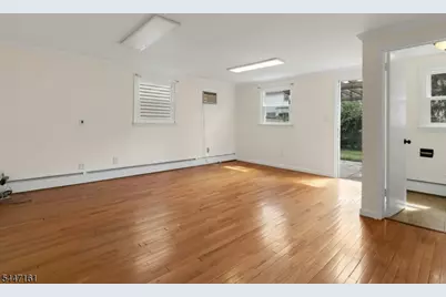 2726 Alice Ter, Union Township, NJ 07083 - Photo 25