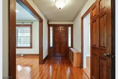 163 Myrtle Ave, Millburn, NJ 07041 - Photo 5