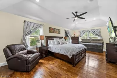 39 Paterson Ave, Clifton, NJ 07014 - Photo 21