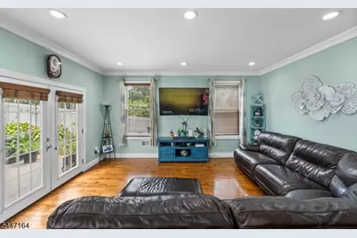 39 Paterson Ave, Clifton, NJ 07014 - Photo 17