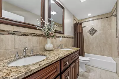 39 Paterson Ave, Clifton, NJ 07014 - Photo 33