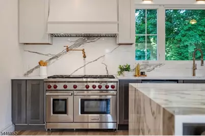 1 Noe Ave, Madison, NJ 07940 - Photo 5