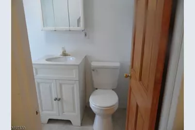 680-682 Lyons Ave #3, Irvington, NJ 07111 - Photo 5
