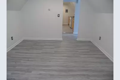 680-682 Lyons Ave #3, Irvington, NJ 07111 - Photo 3