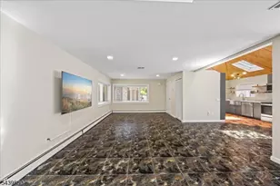 1 Ranch Ct, Saddle Brook Township, NJ 07663 - Photo 3