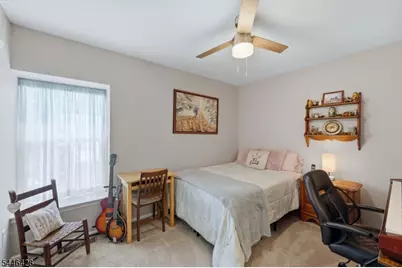 220 Learnington Way, Franklin Township, NJ 08873 - Photo 29