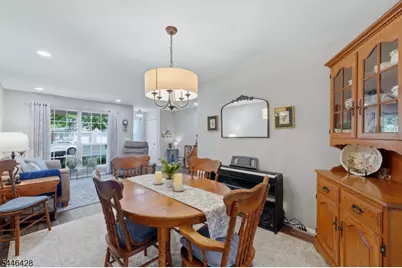 220 Learnington Way, Franklin Township, NJ 08873 - Photo 15