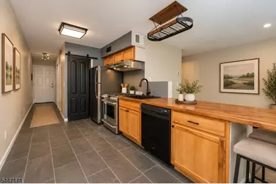 7 Sugar Loaf Ct #2, Vernon, NJ 07462 - Photo 3