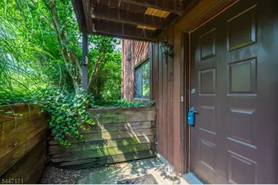 7 Sugar Loaf Ct #2, Vernon, NJ 07462 - Photo 5