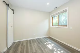 7 Sugar Loaf Ct, Vernon, NJ 07462 - Photo 13