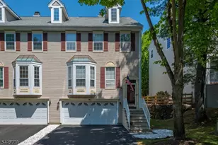 20 Bobolink Ct, Wayne, NJ 07470 - Photo 1