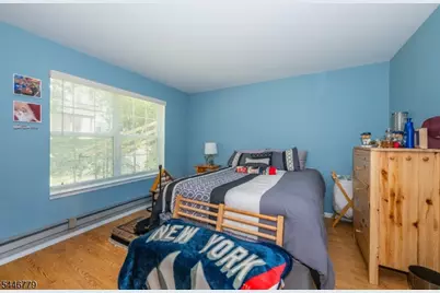 20 Bobolink Ct, Wayne, NJ 07470 - Photo 37