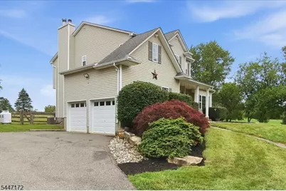 163 Bryans Rd, Washington Township, NJ 08827 - Photo 3