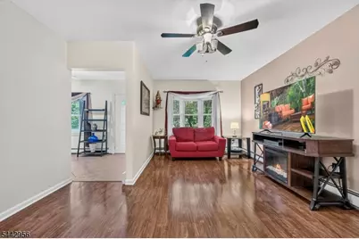 3 Elm Pl, Ringwood, NJ 07456 - Photo 5