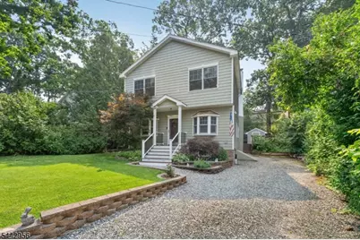 3 Elm Pl, Ringwood, NJ 07456 - Photo 41