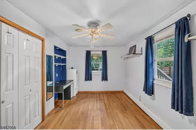 3 Elm Pl, Ringwood, NJ 07456 - Photo 9