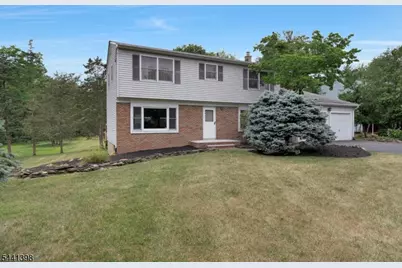19 Renfro Rd, Franklin Township, NJ 08873 - Photo 3