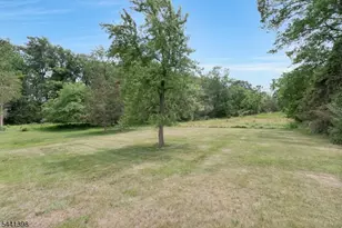 19 Renfro Rd, Franklin Township, NJ 08873 - Photo 35