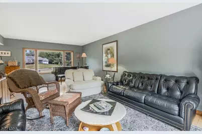19 Renfro Rd, Franklin Township, NJ 08873 - Photo 7