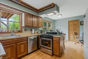 19 Renfro Rd, Franklin Township, NJ 08873 - Photo 15