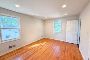 506 Lyons Rd, Bernards Township, NJ 07920 - Photo 9