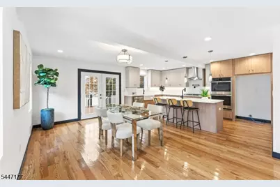 132 Thelma Ter, Linden, NJ 07036 - Photo 11