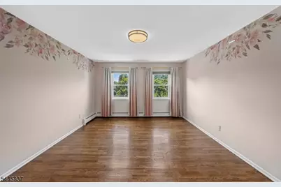 4 Le Mans Pl, Montville Township, NJ 07058 - Photo 33