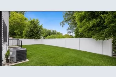 191 Washington Pl, Teaneck Township, NJ 07666 - Photo 39