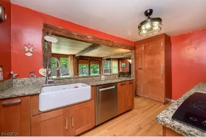 2081 Coles Ave, Scotch Plains Township, NJ 07076 - Photo 9
