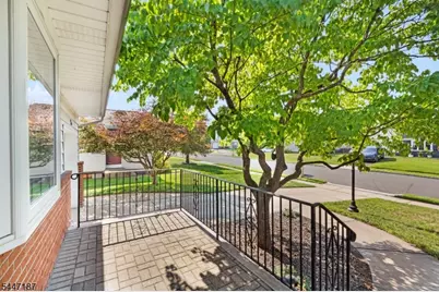 9 Riviera Dr, Somerville, NJ 08876 - Photo 3