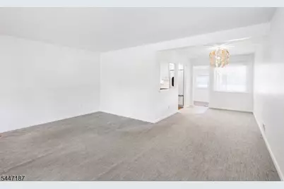 9 Riviera Dr, Somerville, NJ 08876 - Photo 5