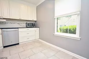 59 O'Neill Ct, Lawrence Township, NJ 08648 - Photo 5