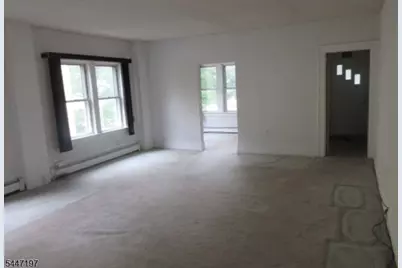 740 2nd Ave, Lyndhurst Township, NJ 07071 - Photo 17
