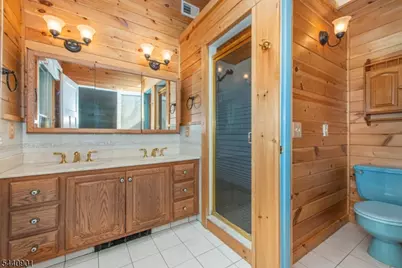 9 Flintlock Dr, Washington Township, NJ 07853 - Photo 17