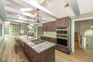 9 Flintlock Dr, Washington Township, NJ 07853 - Photo 7